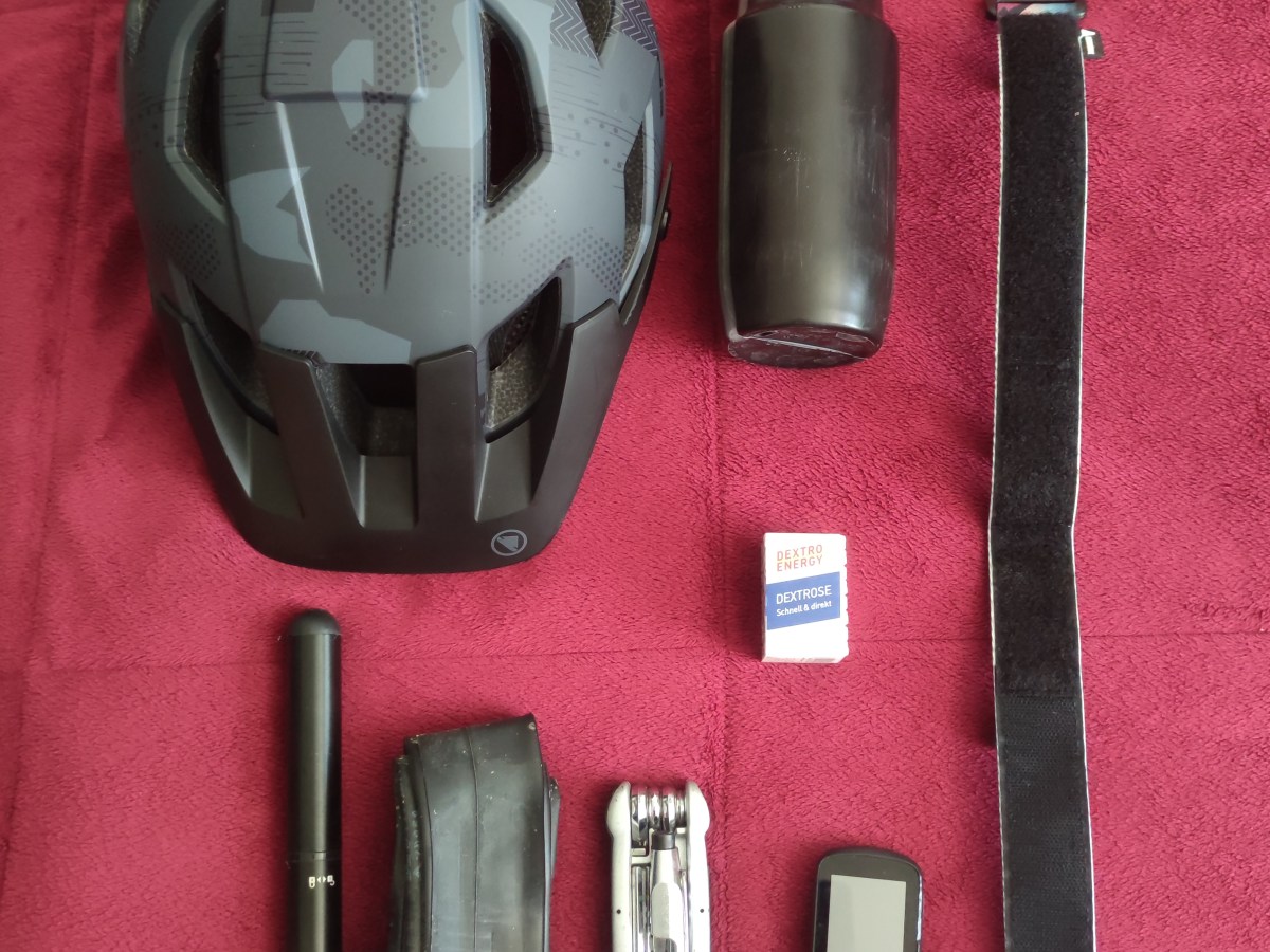 My essentials to take&nbsp;cycling